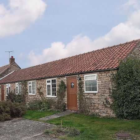 Pear Tree Farm Cottages - Rchm38 Ebberston Exteriör bild